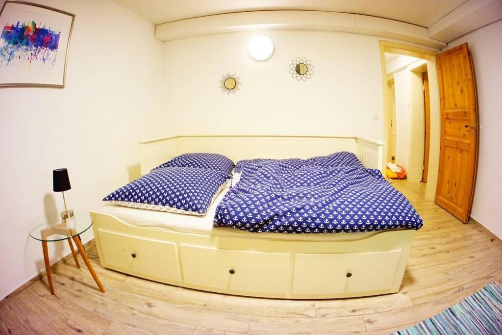 Gemuetliche 3-Zkb Wc Souterrainwohnung In Bestlage Hamburg Bagian luar foto